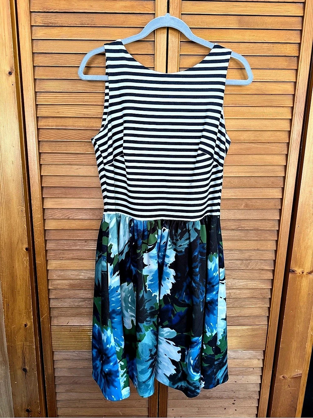 Dressbarn Floral Mini Dress Black & Blue Size 10 Like New